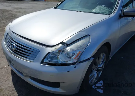 2009 Infiniti G37 Journey from USA, damaged, VIN JNKCV61EX9M011345